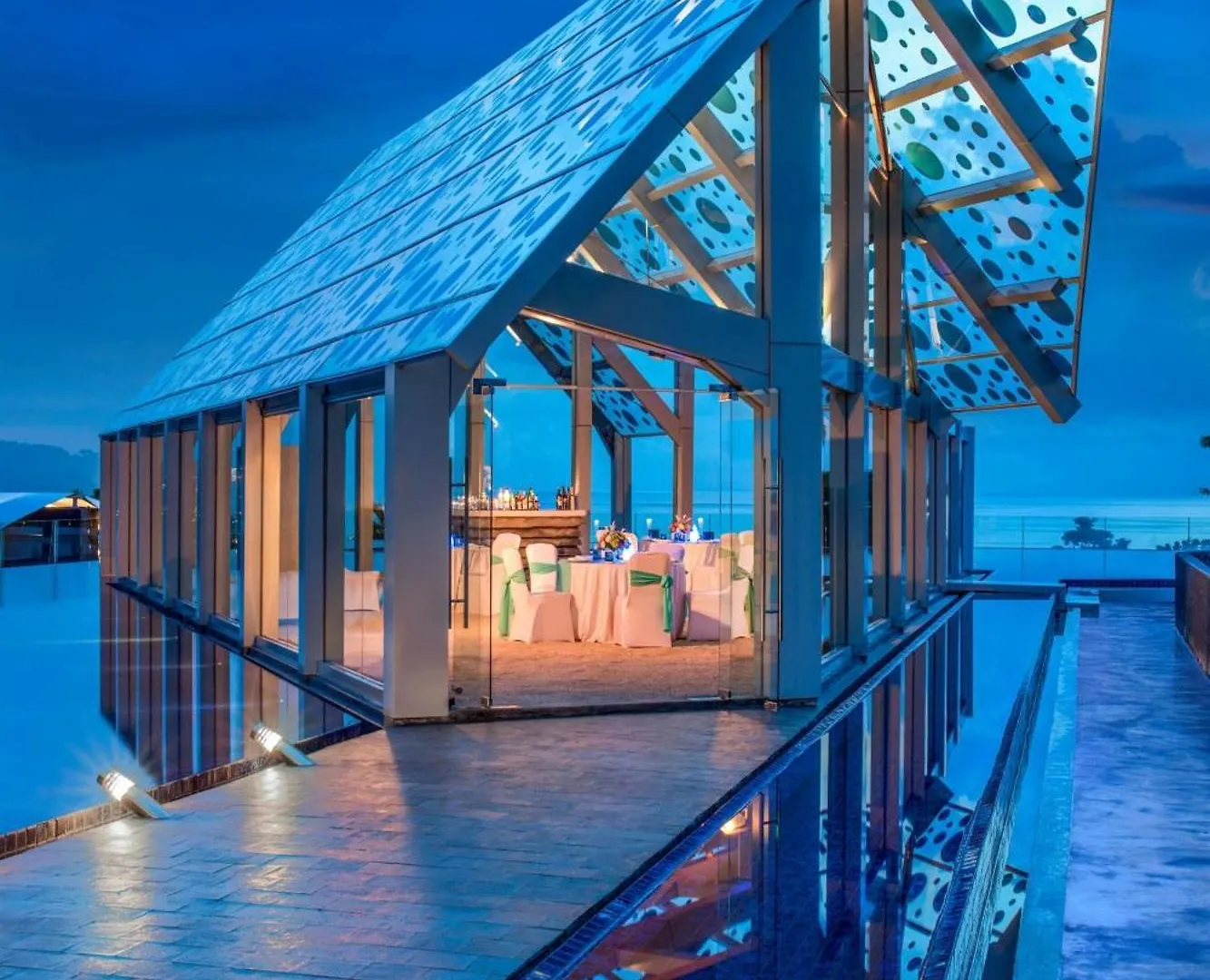 ***** Resort Le Meridien Bali Jimbaran Indonesia