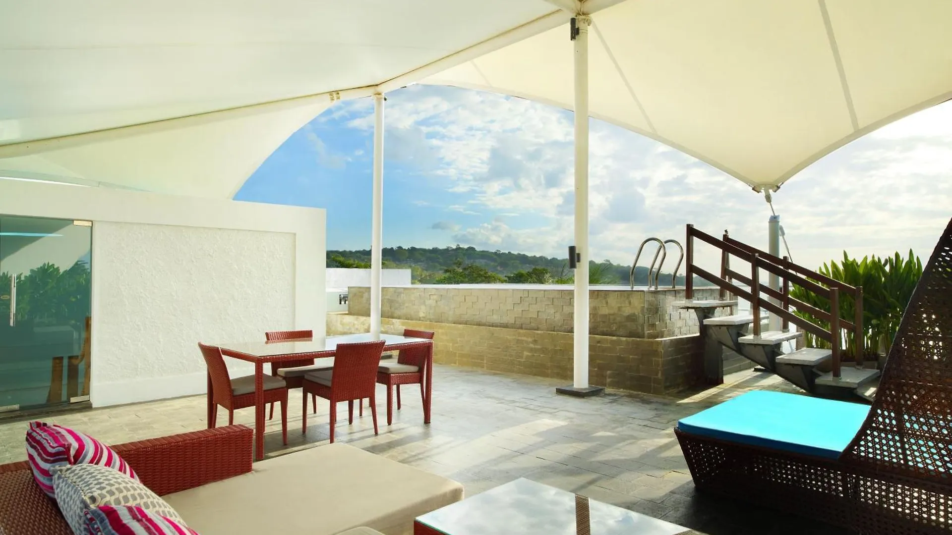 Le Meridien Bali Jimbaran 5*, Jimbaran (Bali) Indonesia
